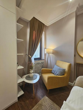 Maiden Tower Apartment